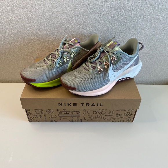Nike Pegasus Trail 5 Women's Trail Running Shoes Size 8 - Picture 1 of 14